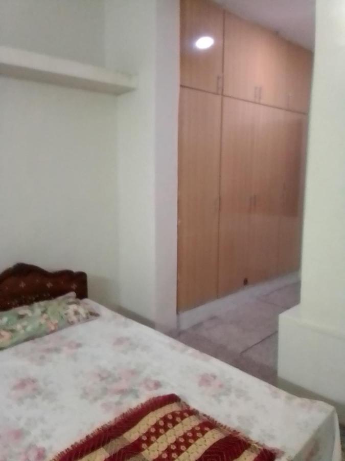Newly Renovated Guesthouse Islamabad Exterior foto
