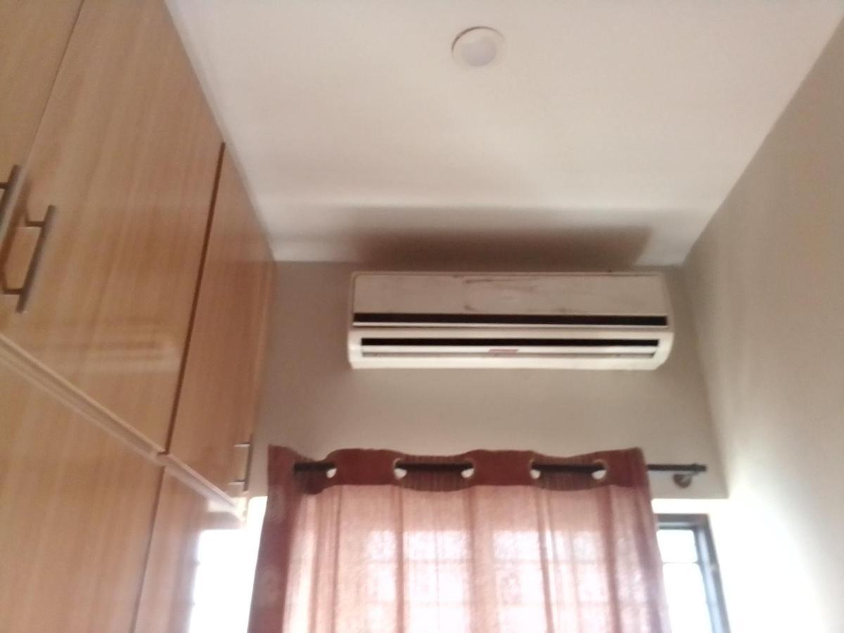 Newly Renovated Guesthouse Islamabad Exterior foto